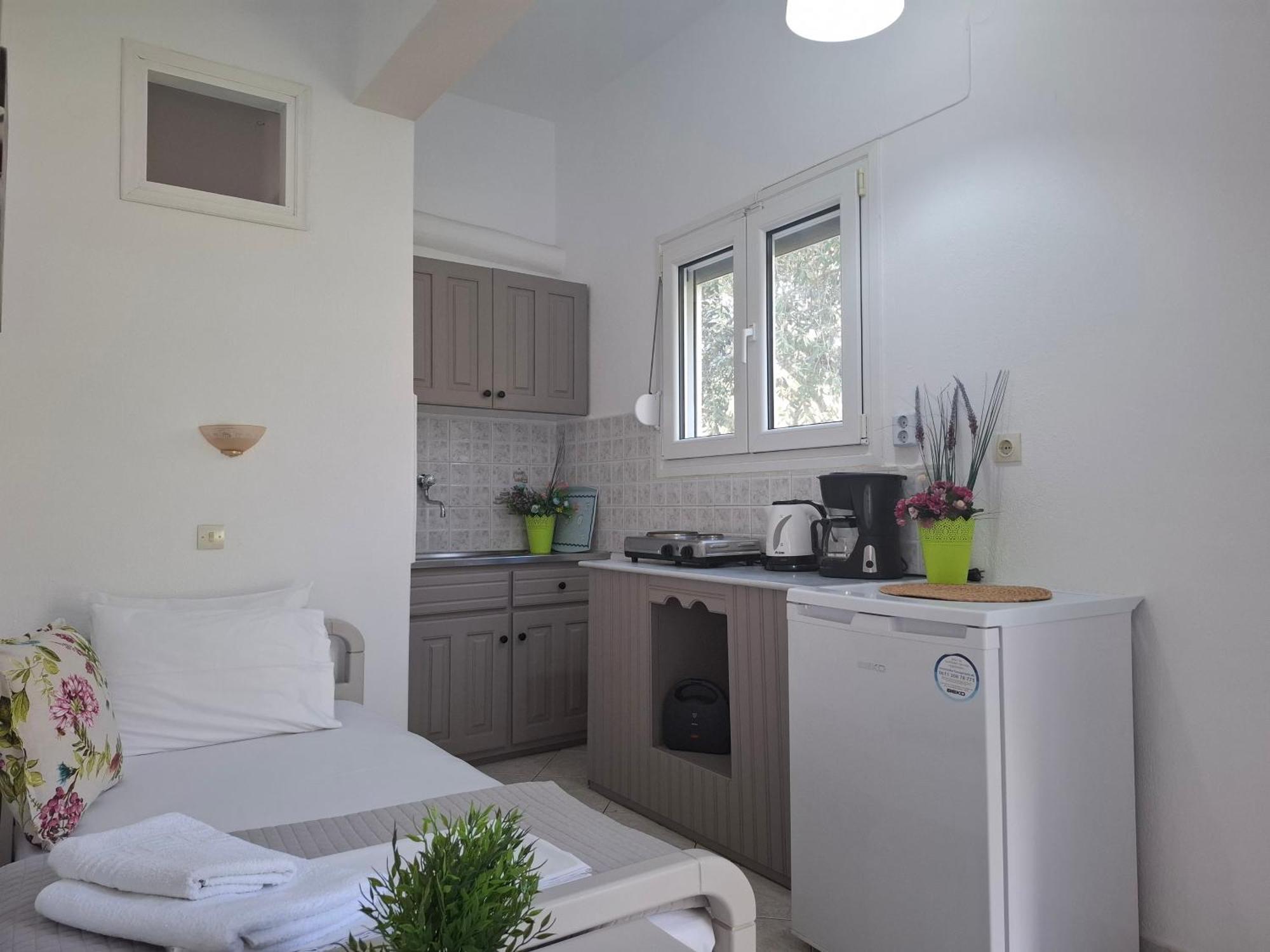 House Elena Apartment Koinira Exterior photo